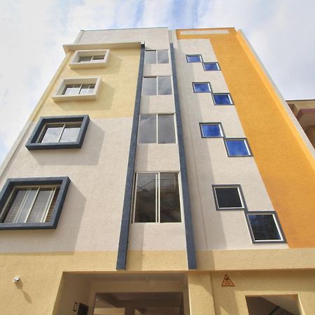 Hotel O Manu Residency Bangalore Buitenkant foto
