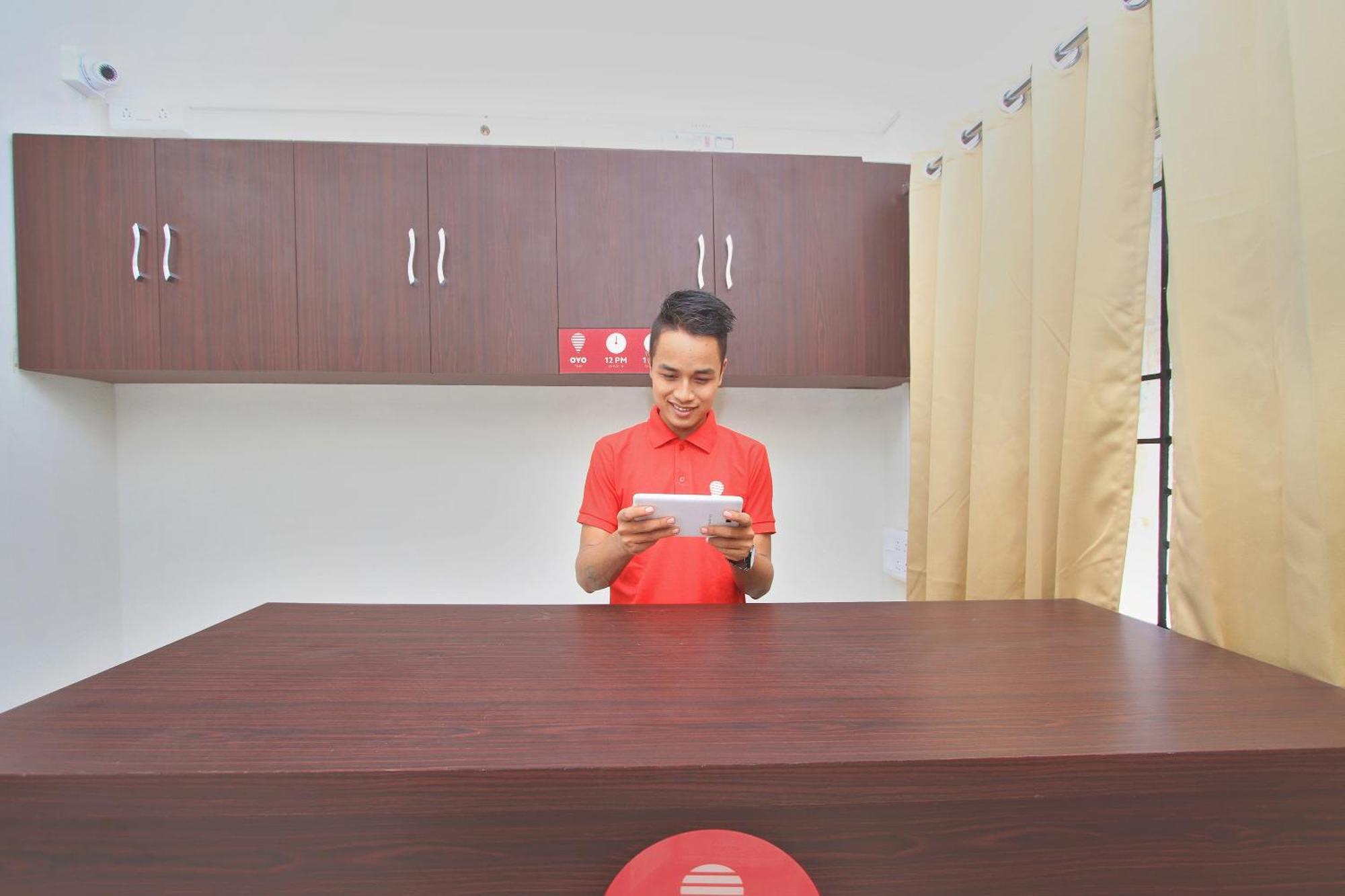 Hotel O Manu Residency Bangalore Buitenkant foto