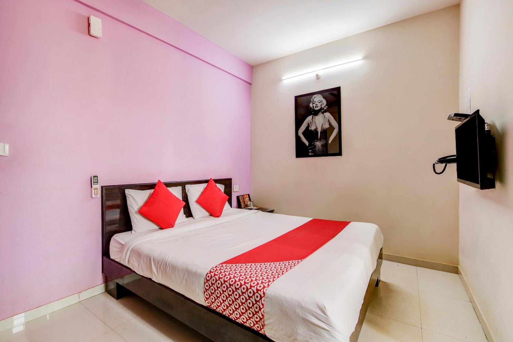 Hotel O Manu Residency Bangalore Buitenkant foto