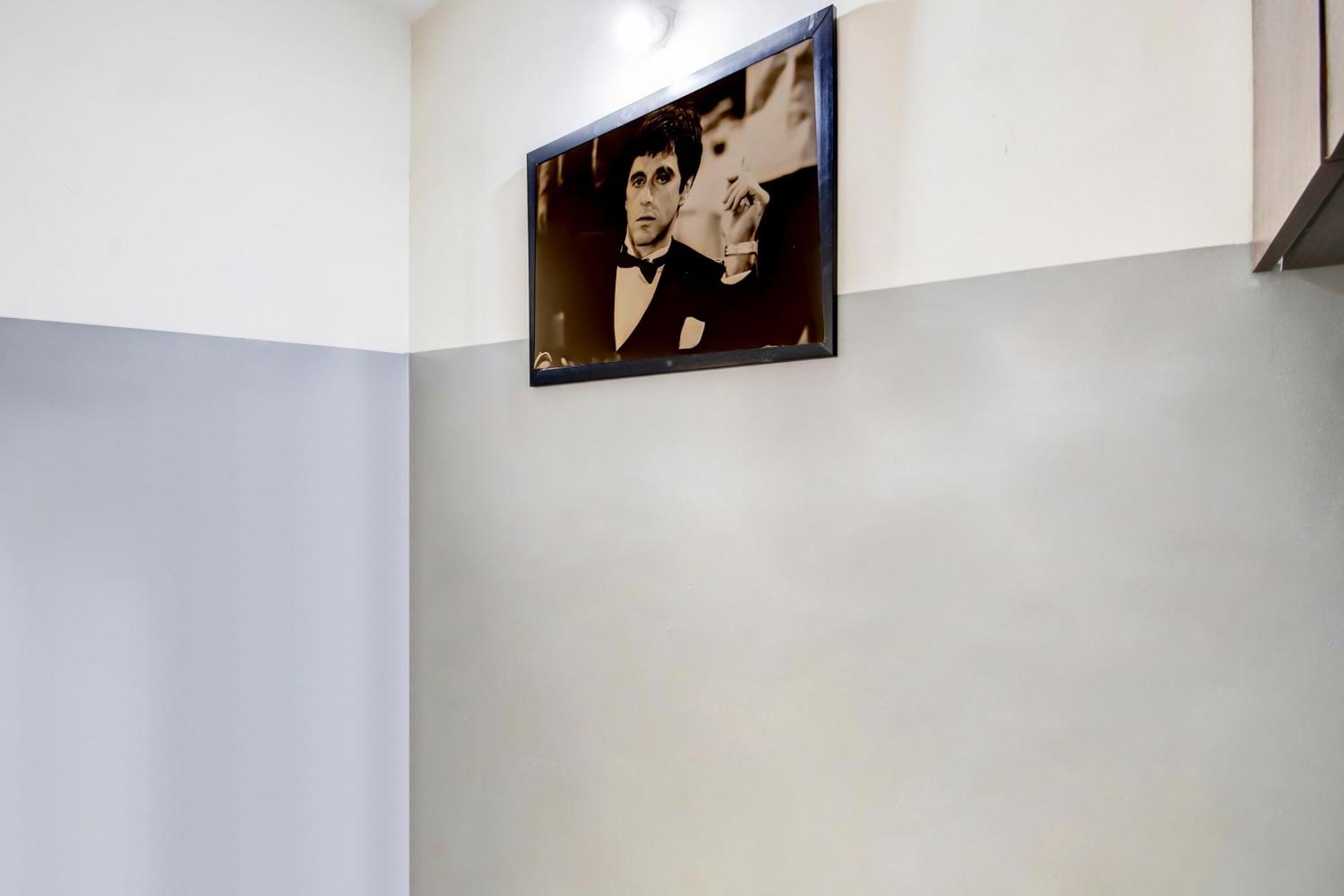 Hotel O Manu Residency Bangalore Buitenkant foto