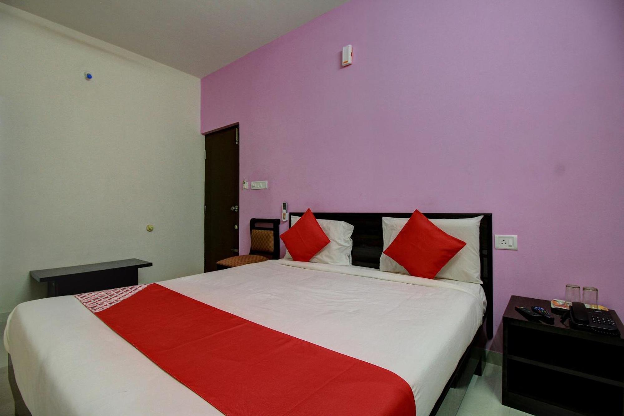Hotel O Manu Residency Bangalore Buitenkant foto