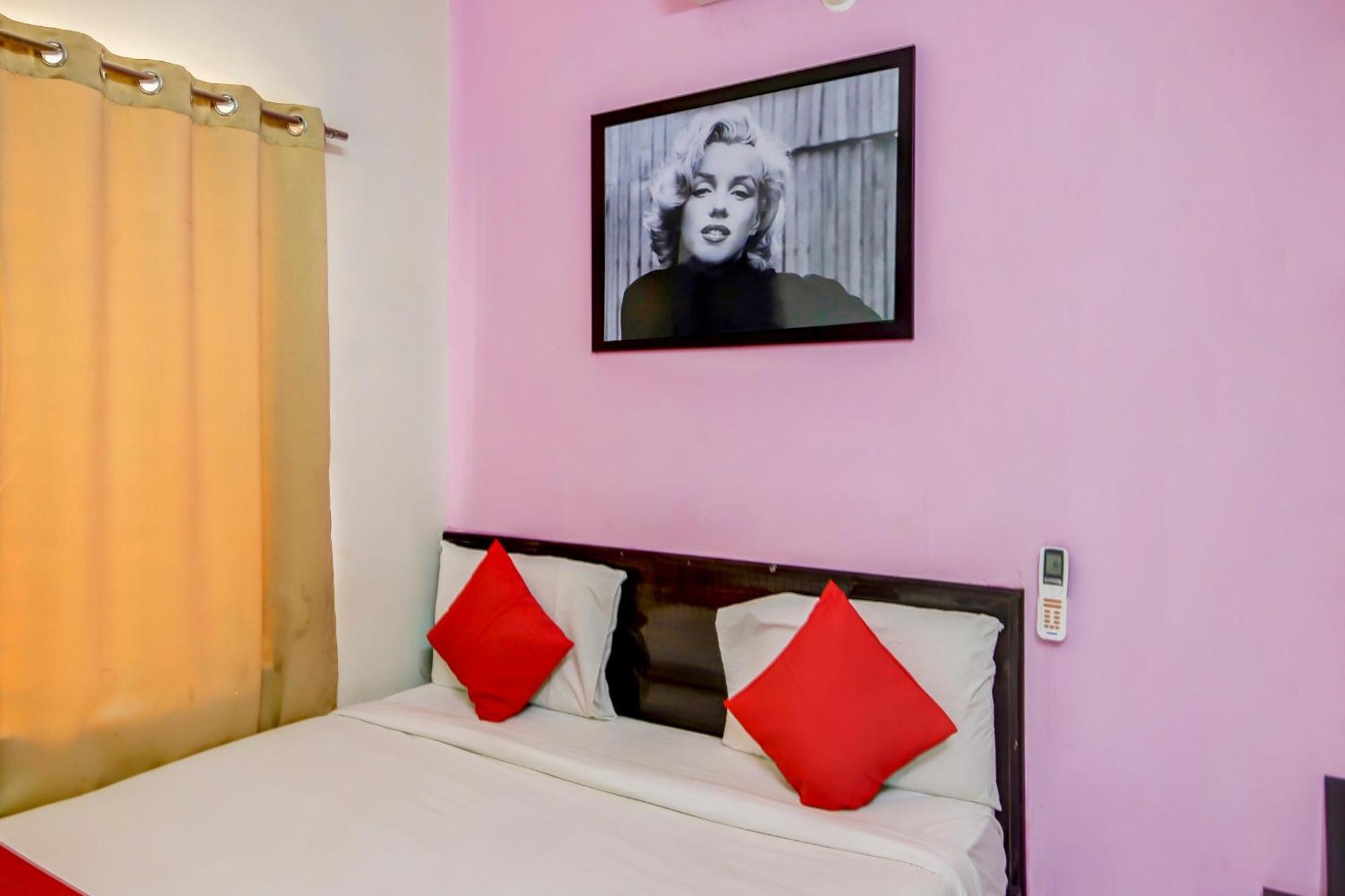 Hotel O Manu Residency Bangalore Buitenkant foto