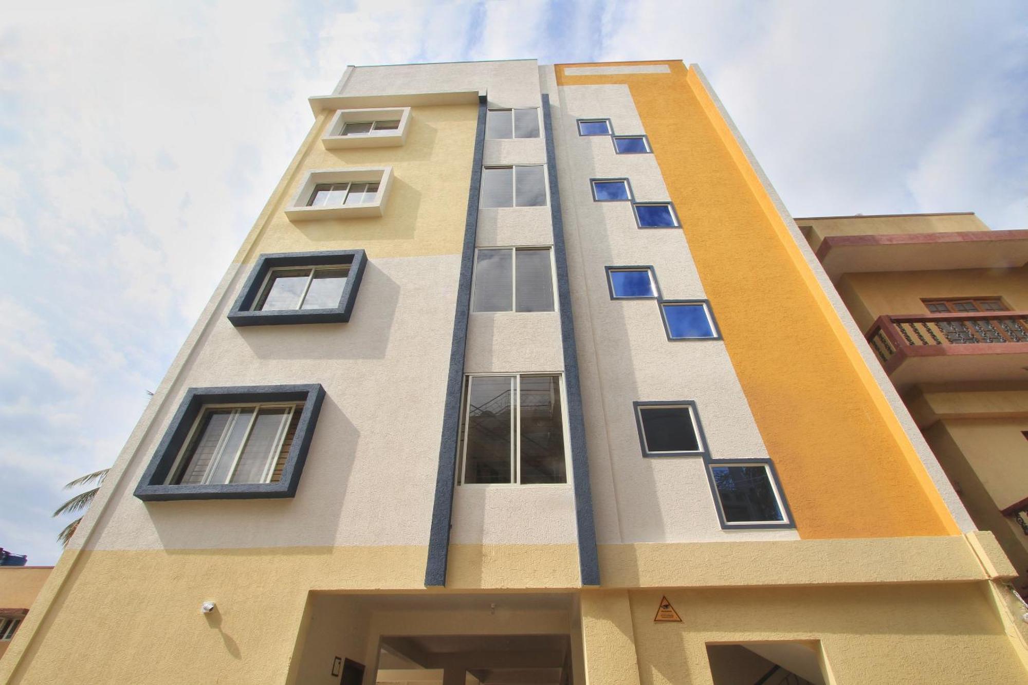 Hotel O Manu Residency Bangalore Buitenkant foto